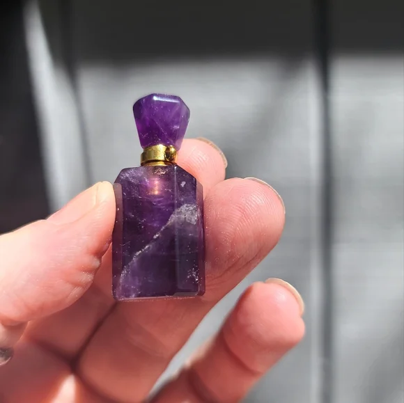 Amethyst deep purple 💜 gemstone crystal bottle pendant #AW2 - Picture 7 of 7